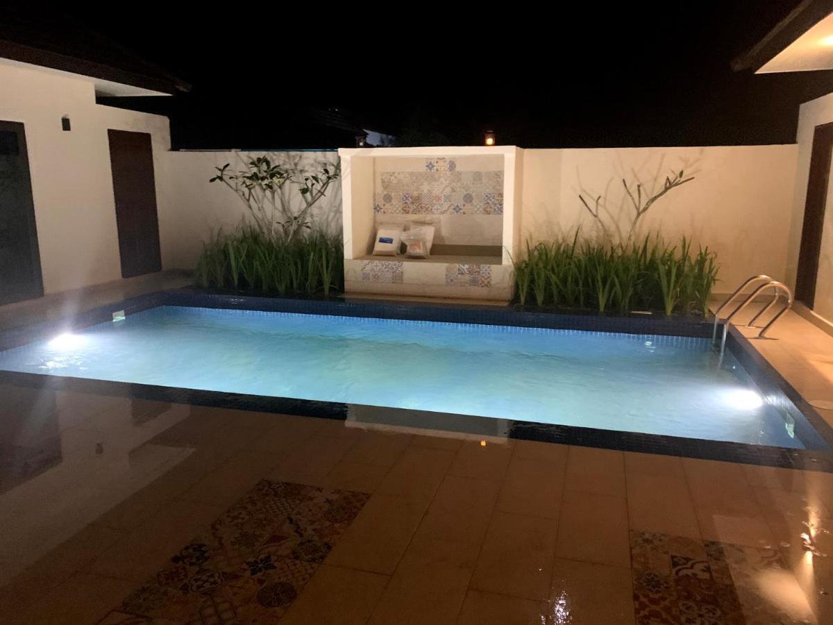 Charis Pool Villa 2 - 3 Bedroom With Private Pool بينتونغ المظهر الخارجي الصورة