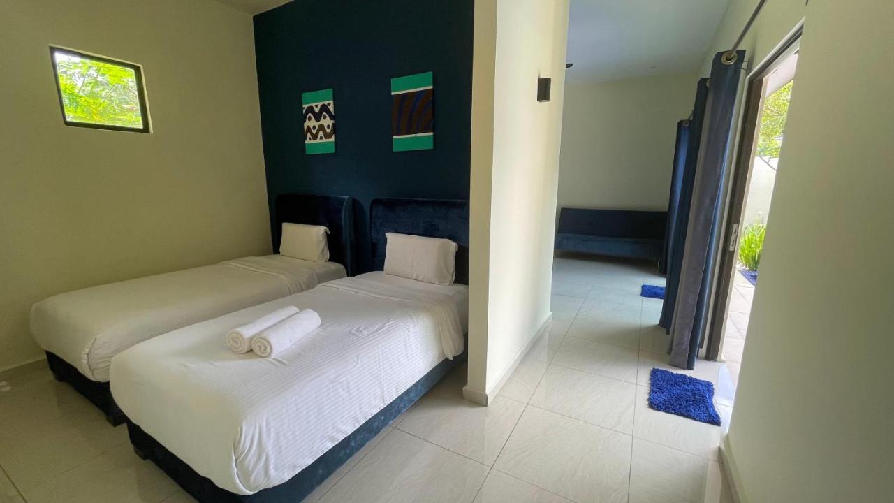 Charis Pool Villa 2 - 3 Bedroom With Private Pool بينتونغ المظهر الخارجي الصورة